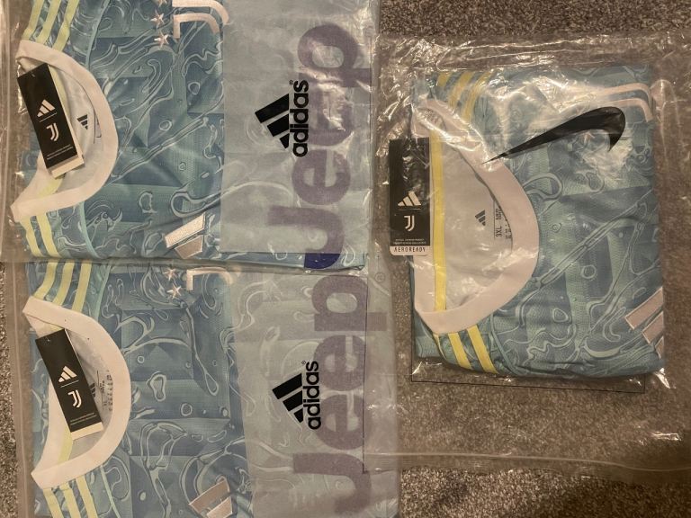 Juventus football shirts adults new 