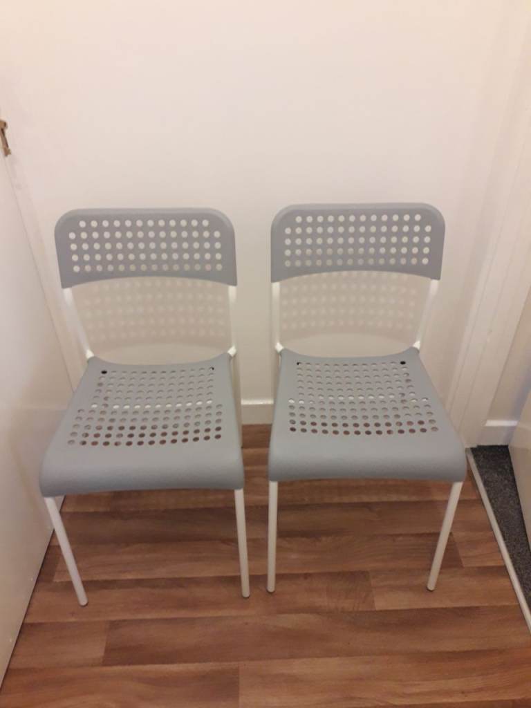 image for 2 Ikea chairs 