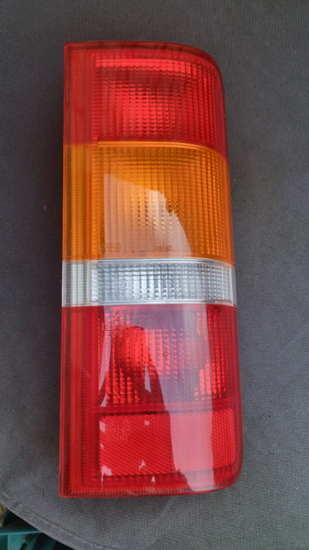 Ford Transit r/h rear light unit