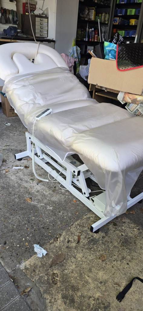 Electric Beauty Treatment Massage Bed – Good Condition