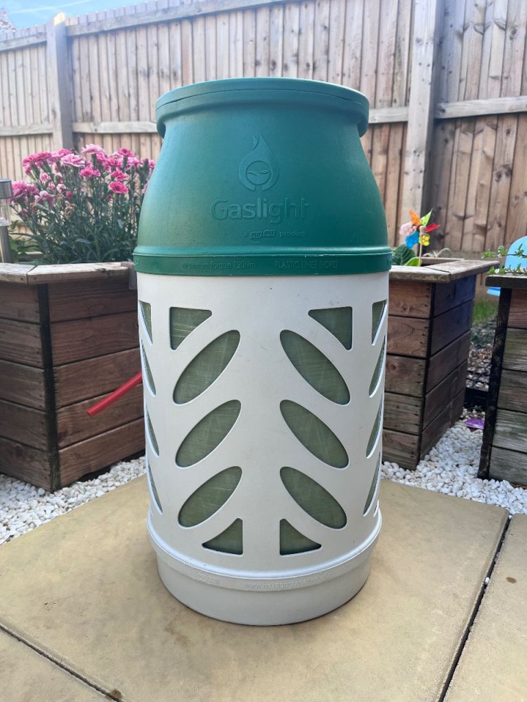 Gaslight 10kg Propane Gas Bottle with Regulator and Hose