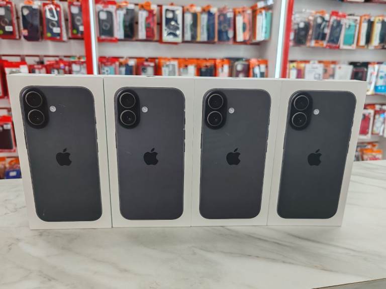 Brand New Sealed Apple IPhone 17 Black 256gb Unlocked With Apple Warranty NO OFFERS