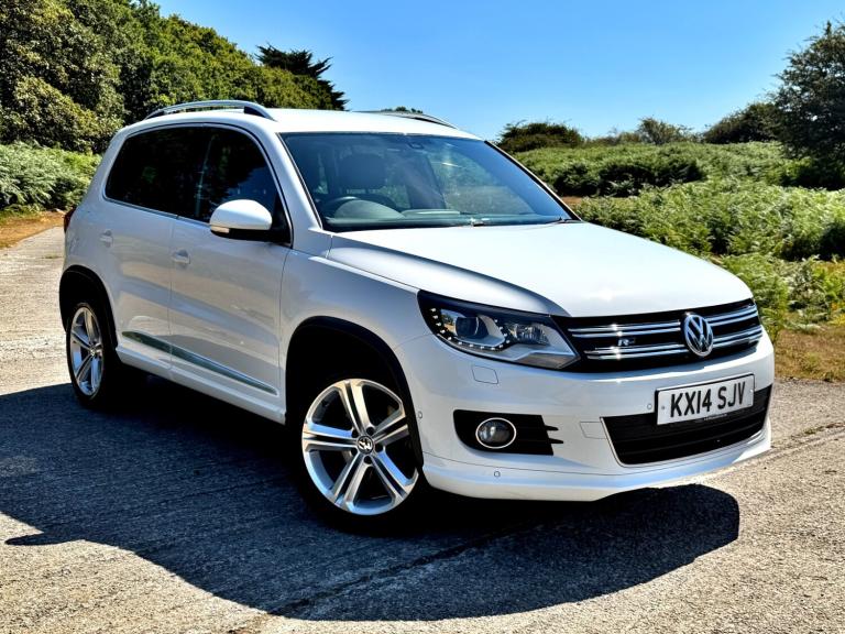 2014 Volkswagen Tiguan 2.0 TDi BlueMotion Tech R-Line 177 5dr DSG ESTATE Diesel Automatic