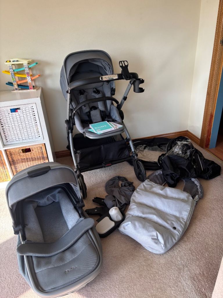 Silver cross Dune travel system pram and accessories £750