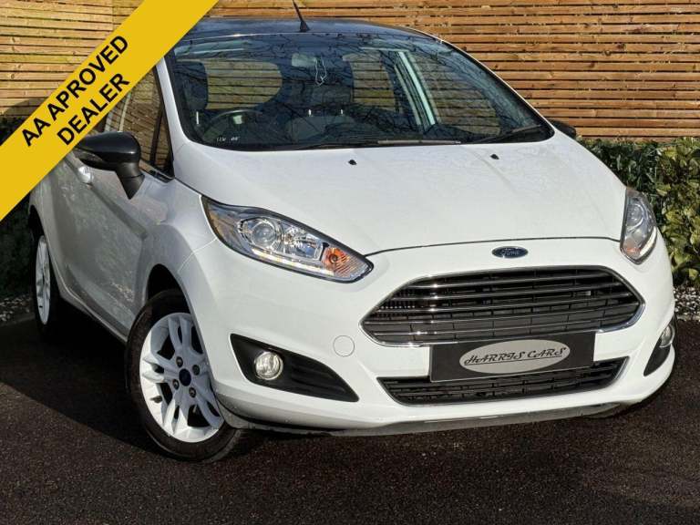 2017 Ford Fiesta 1.0T EcoBoost Zetec Hatchback 5dr Petrol Manual Euro 6 (s/s) (100 ps) 12 MO HATC...