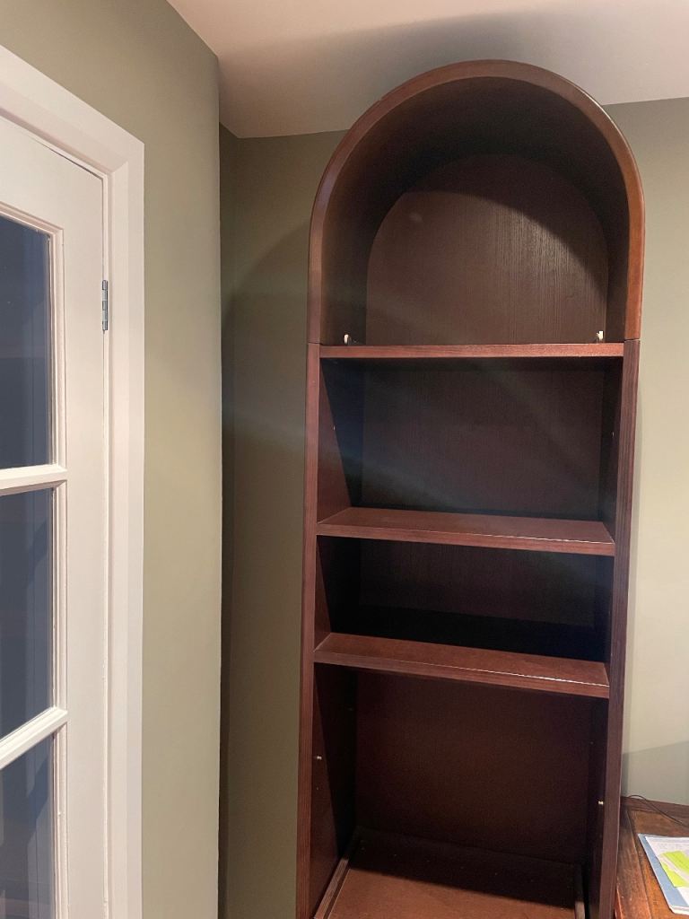 Tall arched display dresser unit