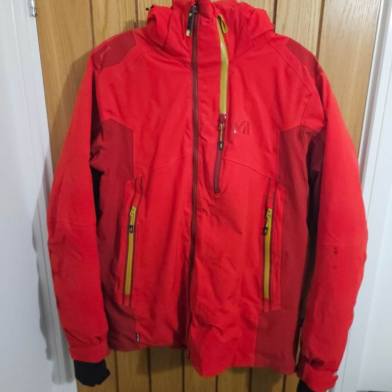 2XL Millet Ski Jacket – Red – Insulated, Multi-Pocket, Detachable Hood