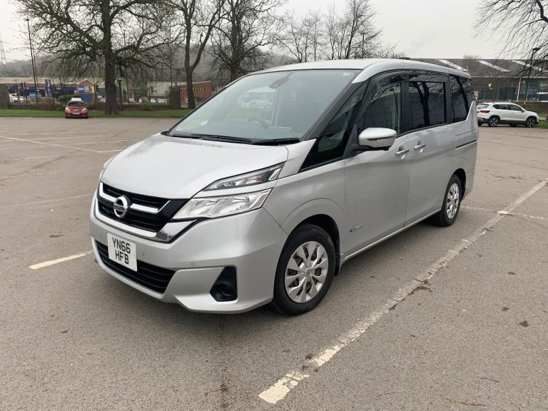 Nissan Serena mild hybrid, 8 seater, excellent condition 