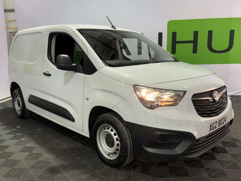 2022 Vauxhall Combo 1.5 Combo 2000 Dynamic TD 72/2022 Panel Van Diesel Manual