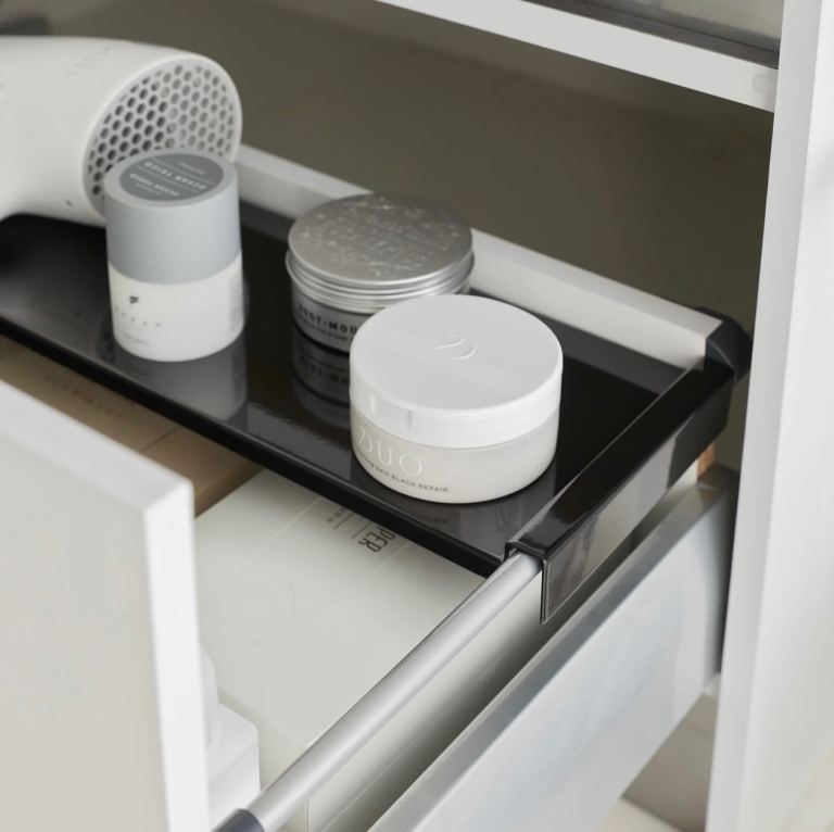 Brand new Yamazaki Home extendable kitchen drawer shelf