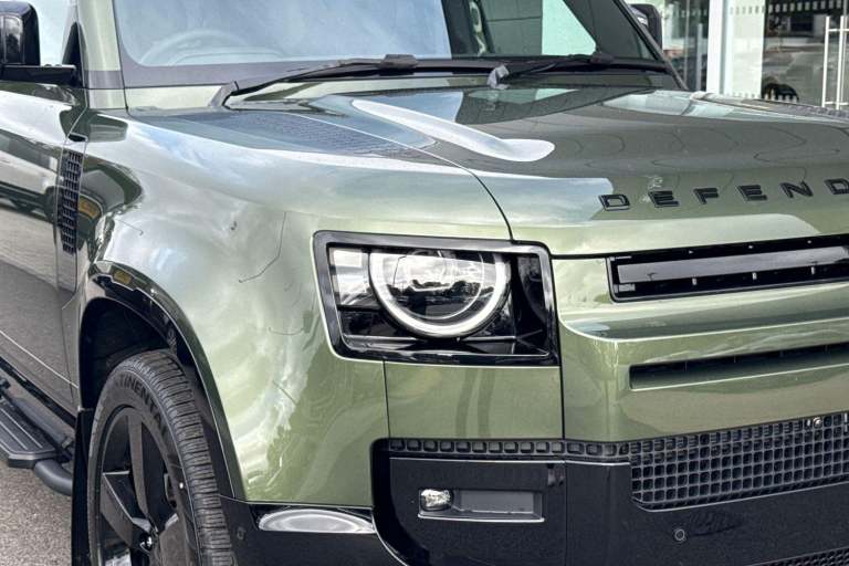 2025 Land Rover Defender 110 3.0 D250 MHEV X-Dynamic HSE Auto 4WD Euro 6 (s/s) 5dr SUV Automatic