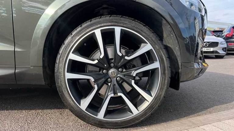 2020 Volvo XC60 2.0 B6P (300) R DESIGN Pro 5dr AWD Geartronic SUV Petrol Automatic