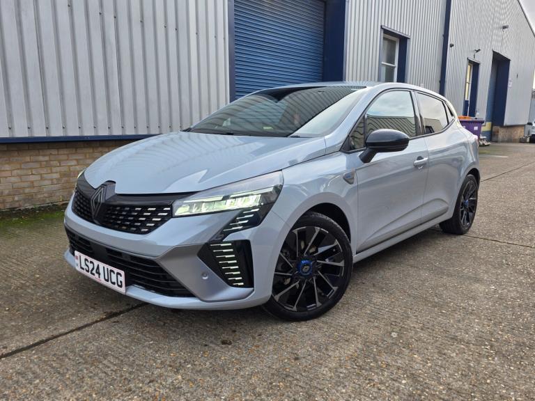 2024 Renault Clio 1.6 E-TECH full hybrid 145 Esprit Alpine 5dr Auto HATCHBACK Petrol/Electric Hyb...