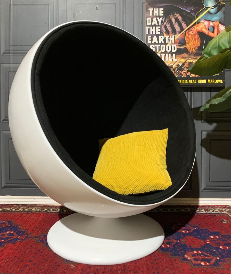 SOLD Vintage Mid 20th Century Eero Aarnio Swivel Ball Chair Egg Chair 60s 70s