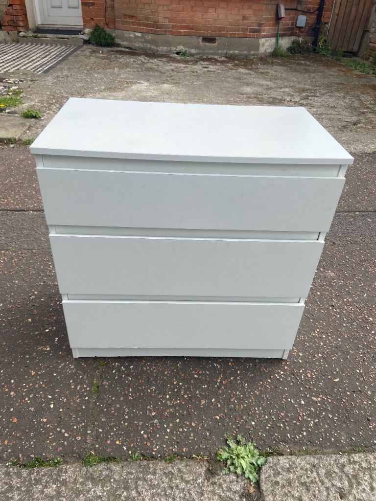 Cheap white chest of drawers 