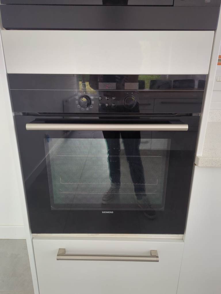 Siemens Electric Oven 