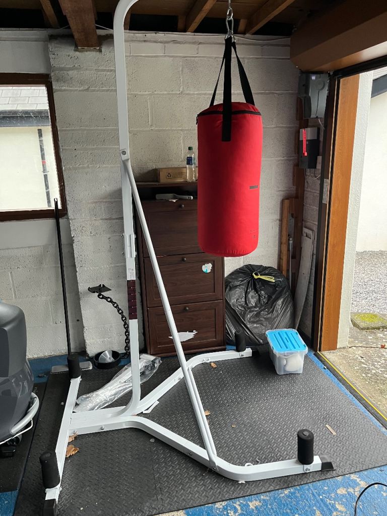 Boxing bag with stand