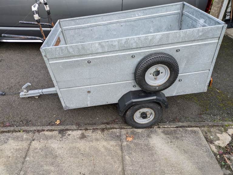 Small trailer Caddy