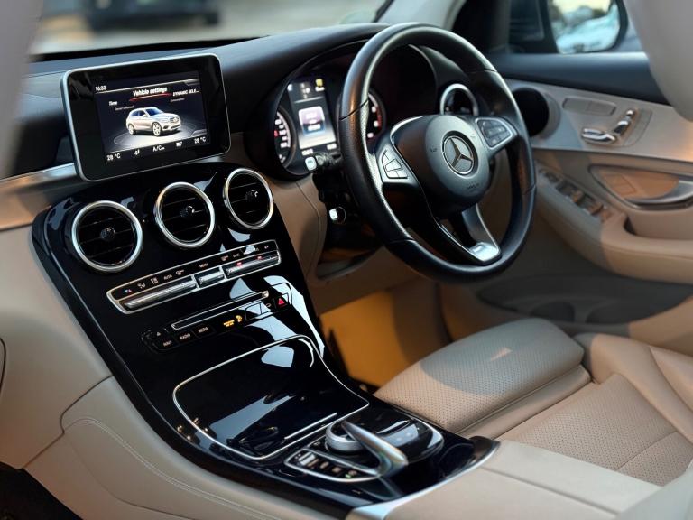 2017 Mercedes-Benz GLC 2.1 GLC220d Sport (Premium) SUV 5dr Diesel G-Tronic