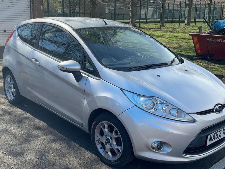 2012 Ford Fiesta 1.25 Zetec 3dr [82] HATCHBACK PETROL Manual