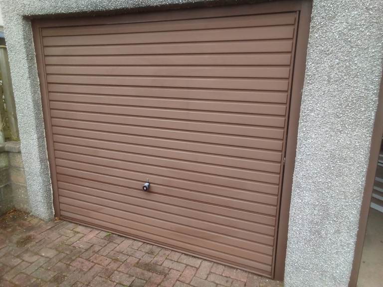 Hornmann garage door