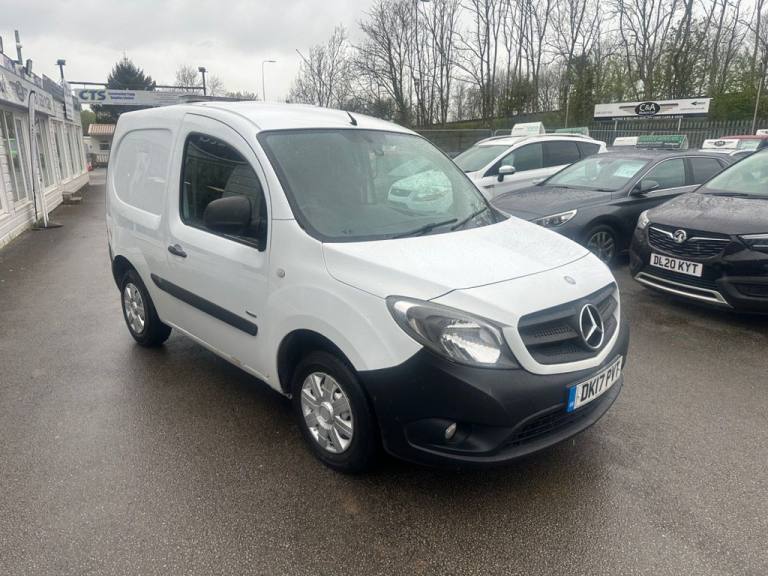 2017 Mercedes-Benz Citan 109CDI BlueEFFICIENCY Van PANEL VAN DIESEL Manual
