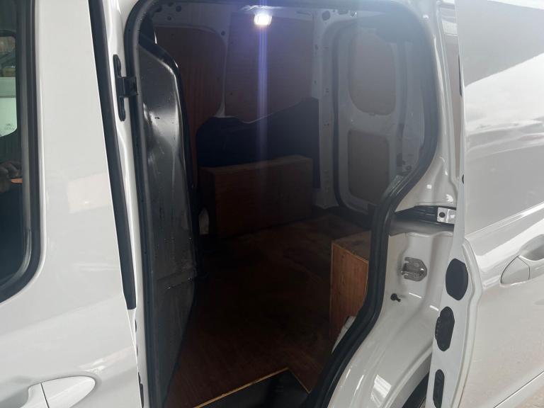 2020 Ford Transit Courier 1.5 TDCi 100ps Limited Van [6 Speed] PANEL VAN DIESEL Manual