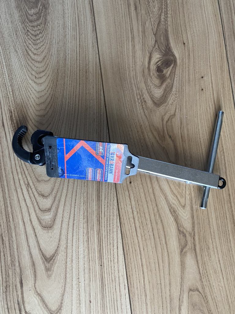 Telescopic Basin & Bath Wrench
