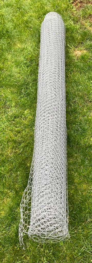 2 rolls galvanised chicken wire mesh fencing