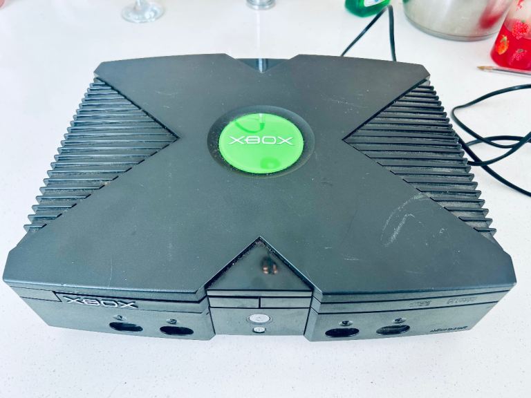 Xbox original - spares or repairs - console unit only 
