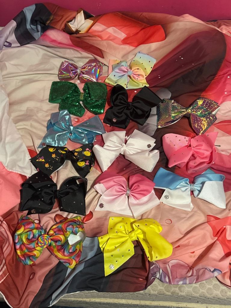 Official JoJo Siwa Large Hair Bows Bundle - Lot of 14. Brand New 