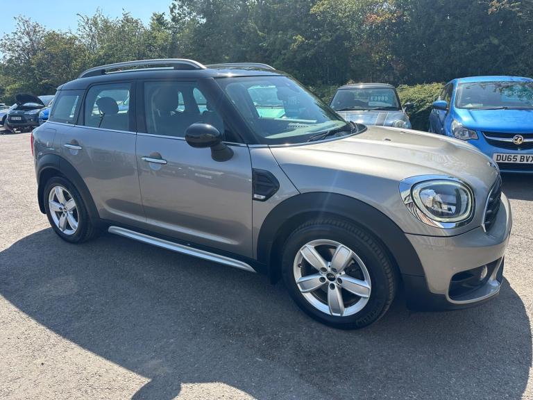 2018 MINI Countryman 2.0 Cooper D Euro 6 (s/s) 5dr HATCHBACK Diesel Manual