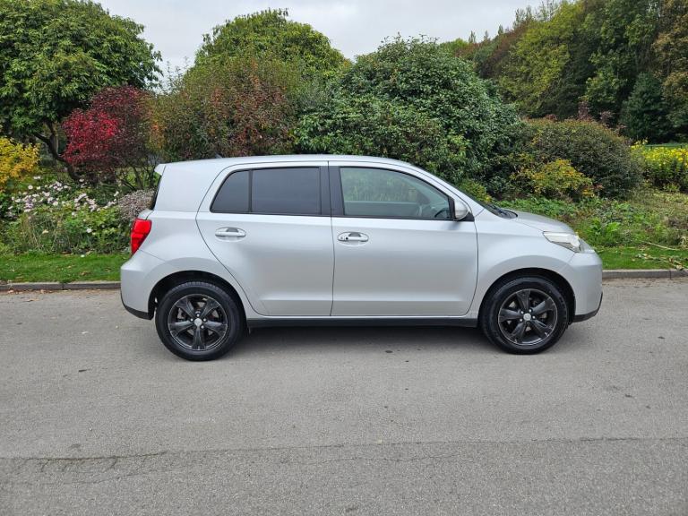 2011 Toyota Urbancruiser 1.4 D-4D 5dr 4WD LOW MILEAGE 64.000 Miles HATCHBACK Diesel Manual