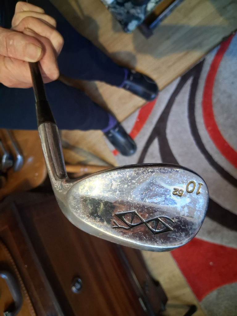 SNAKE EYES LOFT WEDGE