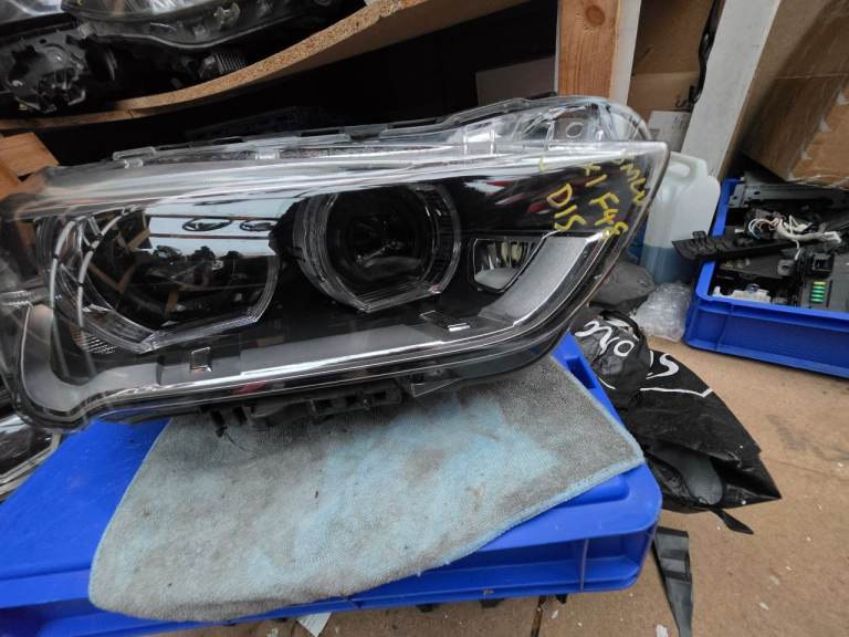 MW X1 F48 2018 Xenon LED Headlight Right Drivers side Breaking Parts 