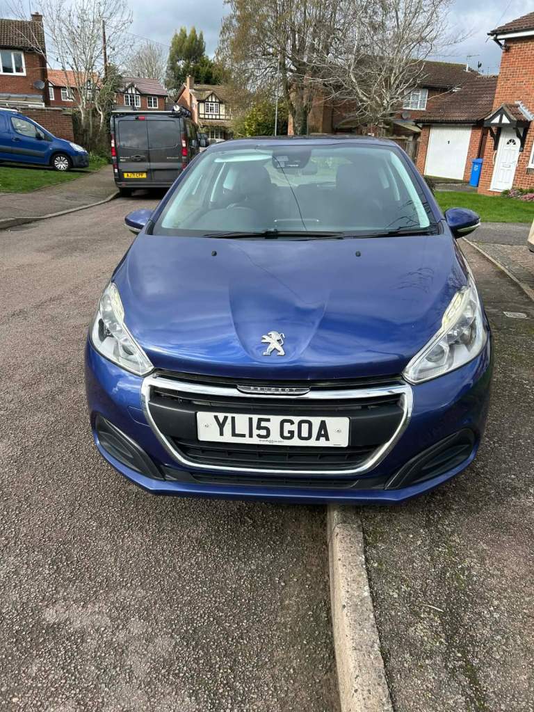 Peugeot, 208, Hatchback, 2015, Manual, 1199 (cc), 3 doors