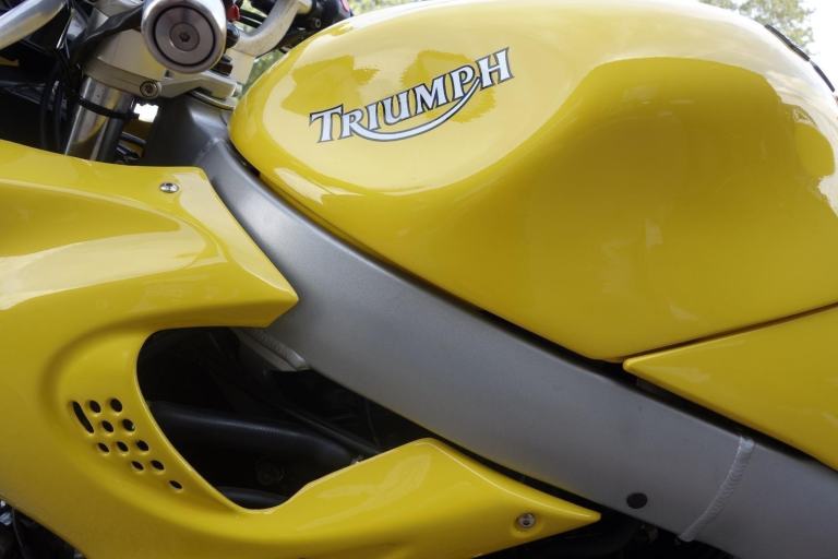 Triumph Sprint SPRINT RS 2002/52