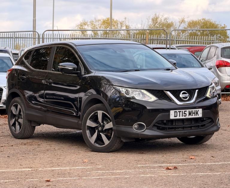 2015 Nissan Qashqai 1.2 DiG-T N-Tec 5dr Xtronic HATCHBACK Petrol Automatic
