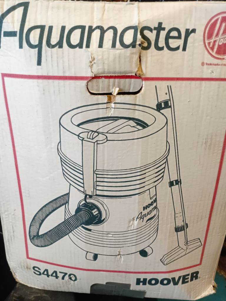 Hoover Aquamaster S4470 Wet/Dry Carpet Shampoo Cleaner