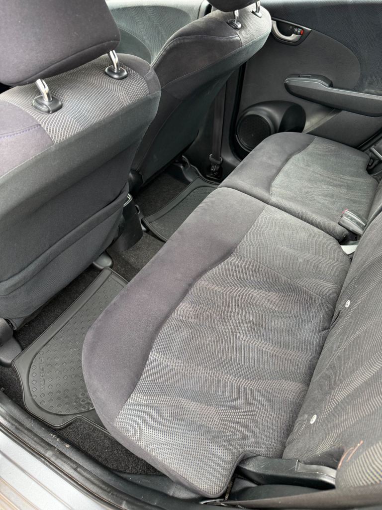 AUTOMATIC HONDA JAZZ 1.4 PETROL 2009