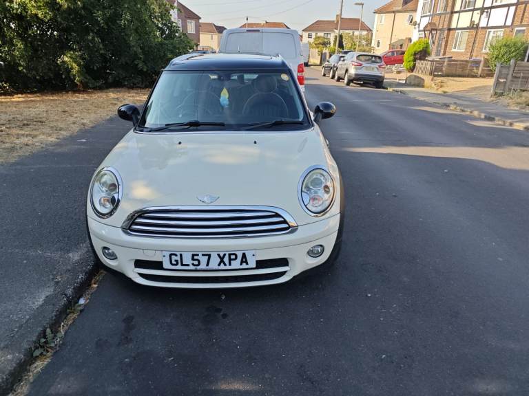 MINI Clubman 1.6 Diesel Automatic (2008)