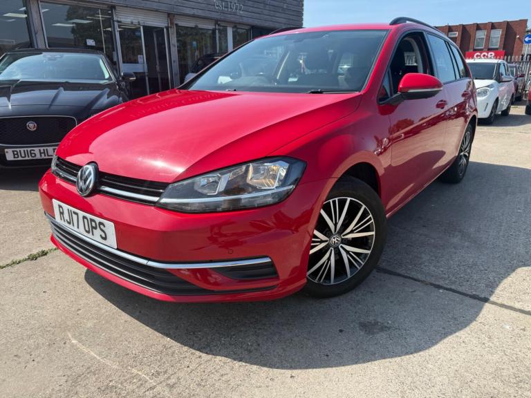 2017 Volkswagen Golf 1.6 TDI SE 5dr [Nav] ESTATE DIESEL Manual