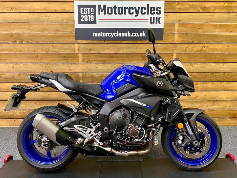 AWESOME 2017 YAMAHA MT-10, ONLY 13717 MILES, FSH 