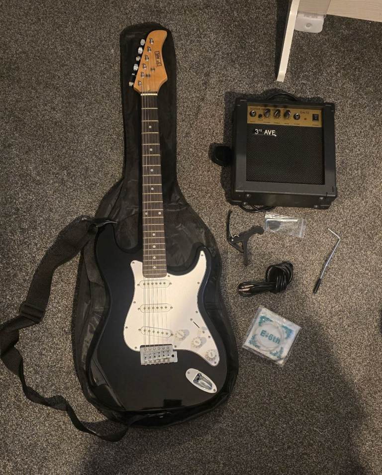 3rd Ave Electric Guitar Starter Pack with Amp and Accessories