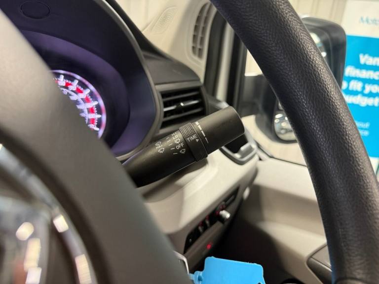 2023 73 MAXUS DELIVER 9 2.0 D20 PANEL VAN 5DR DIESEL MANUAL FWD L3 H2 EURO 6 (S/