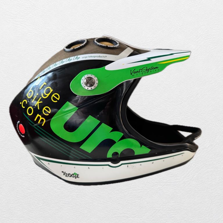 Urge Veggie Full Face MTB Helmet S/M Enduro Downhill DH Mountain Bike Retro