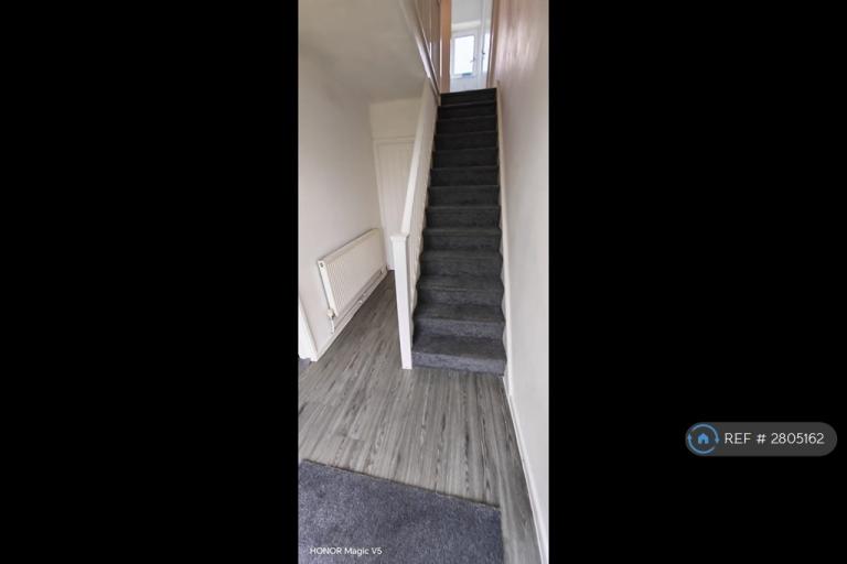 3 bedroom house in Fairsted, Basildon, SS14 (3 bed) (#2805162)