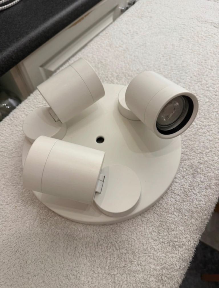 NYMÅNE ceiling spotlight with 3 spot lights white ceiling light collection ng5 Nottingham 