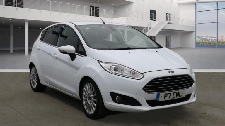 2013 Ford Fiesta 1.6 Titanium 5dr Powershift HATCHBACK Petrol Automatic