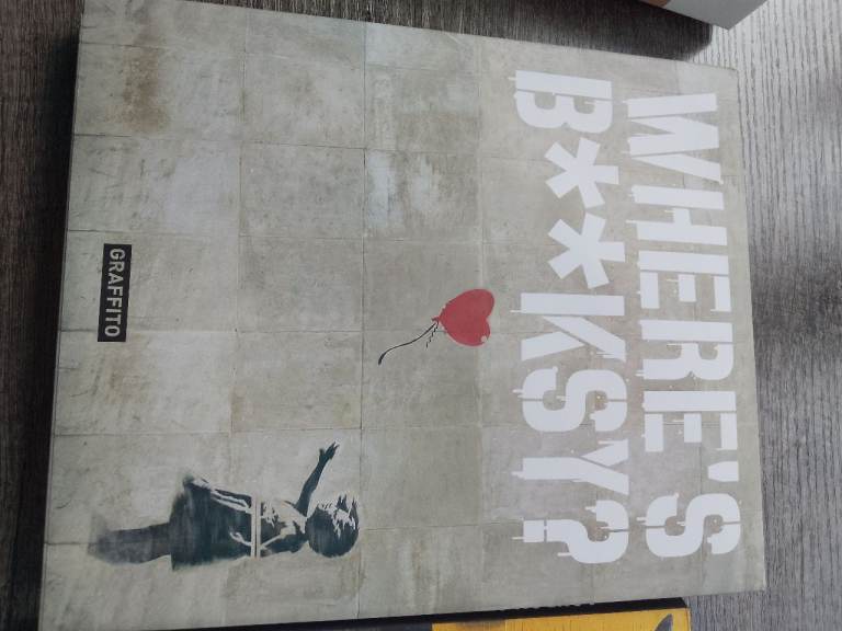 Brand new street art books 